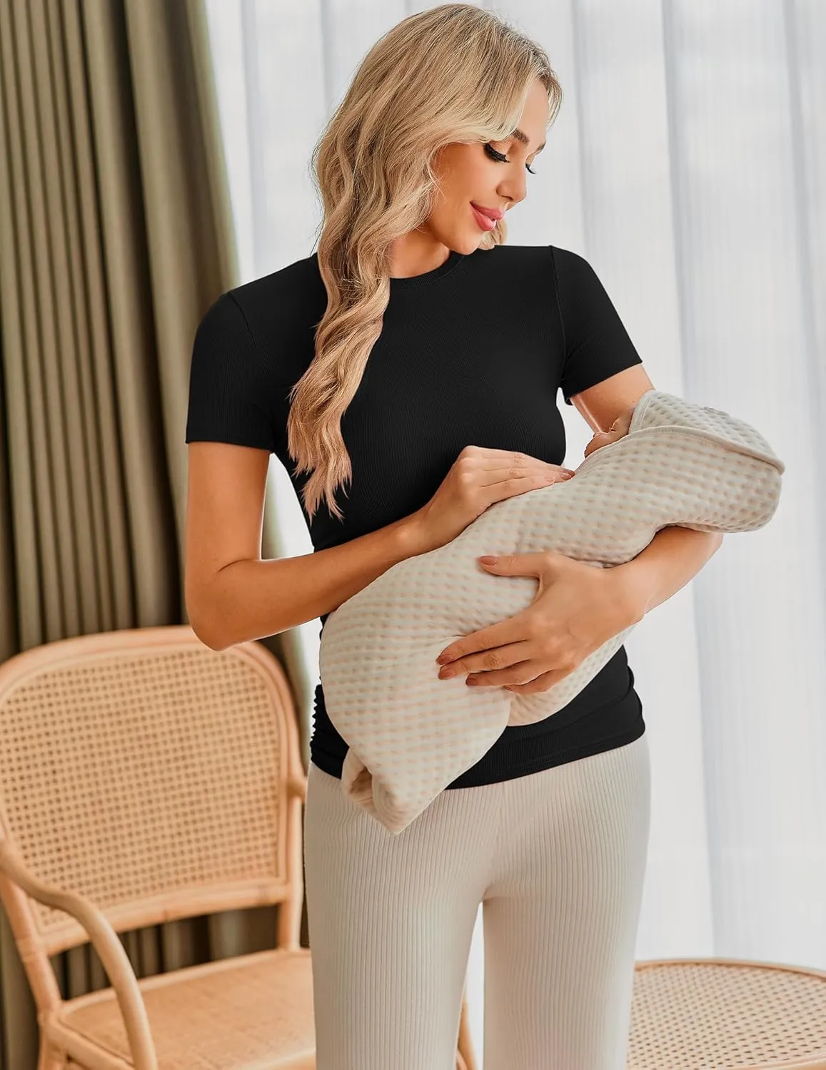 Ekouaer Womens Maternity Shirts 3 Packs Short Sleeve Ribbed Pregnancy Tops Side Ruched Crew Neck Tunic Mama Clothes
