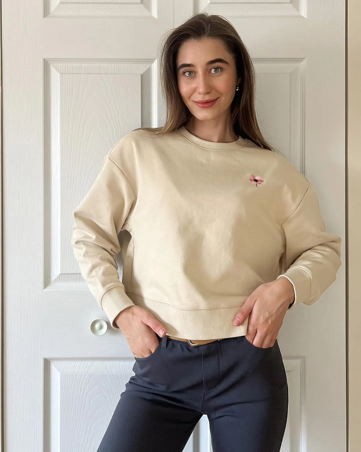 Stelle Cropped Sweatshirt for Women Crewneck Pullover Tops Oversized Long Sleeve Lightweight Casual Cotton Sweat Shirts