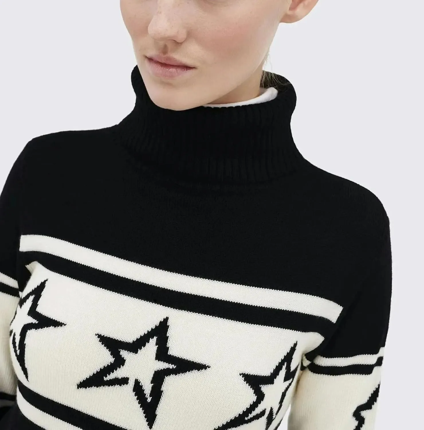 Women High Neck Sweaters with Star Stitching Patterns for Warmth Knitted Sweater